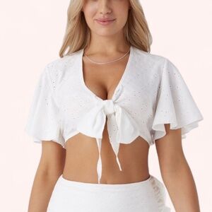 NWT Halara White Eyelet Tie Front V-Neck Crop Top Size M Flutter Sleeve Cute
